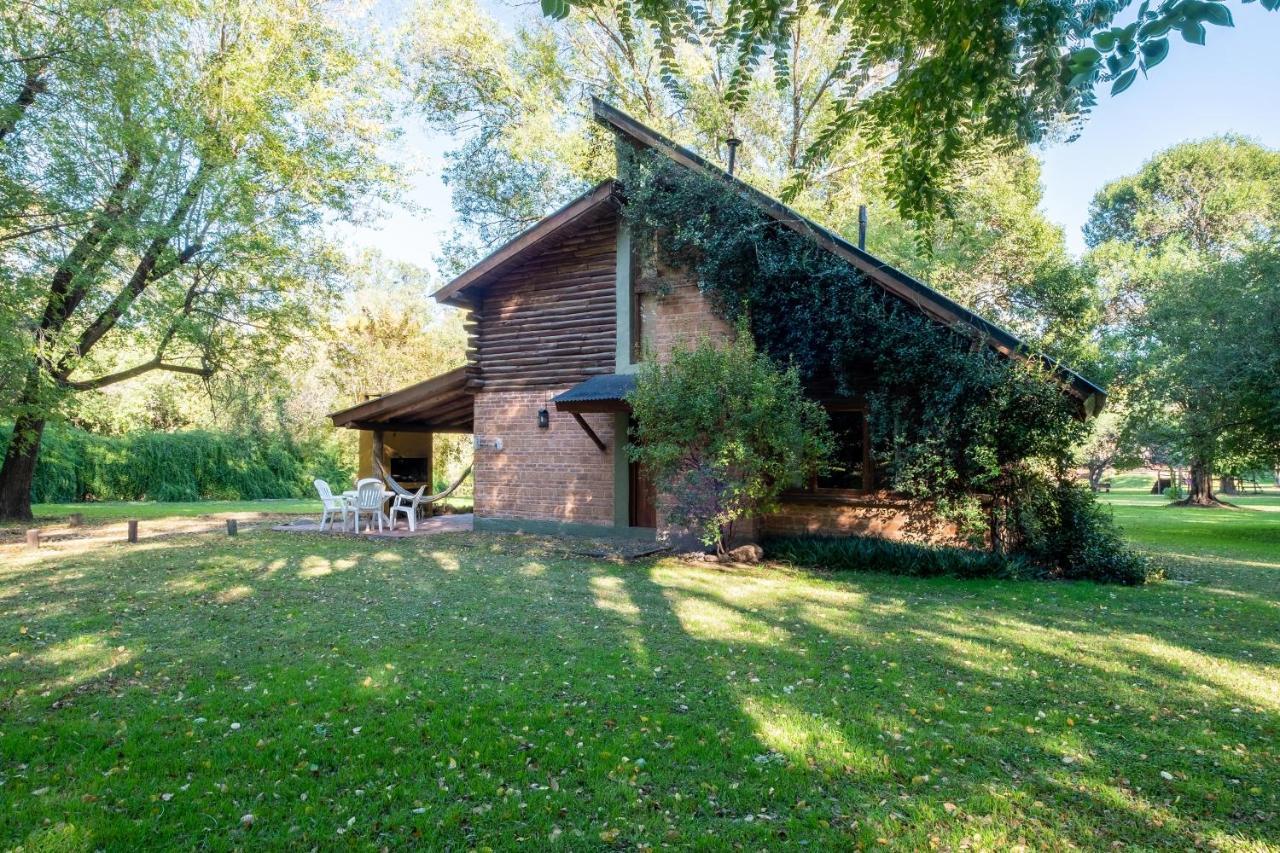 Grenouille Villa General Belgrano Exterior foto